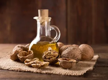 Dầu óc chó cho trẻ ăn dặm có tốt không?