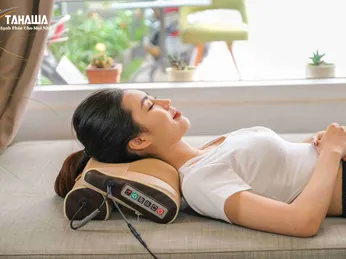 GỐI MASSAGE CỔ CÓ TỐT KHÔNG - CÁCH DÙNG GỐI MASSAGE CỔ HIỆU QUẢ
