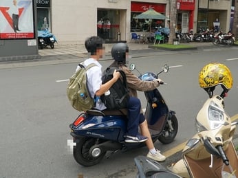 Học sinh cấp 2 có được đi xe máy điện không? Quy định mới nhất năm 2026