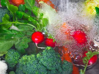 Những điều cần biết về Công nghệ Hydroxyl ! Ứng dụng của nó trong máy khử độc thực phẩm Tahawa COH15-C6B