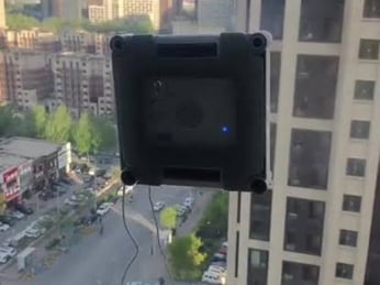 Vì sao người sống chung cư cao cấp nên đầu tư robot lau kính?