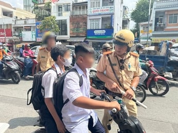 Quy định đi xe đạp điện cho học sinh mới nhất năm 2026: Phụ huynh và học sinh cần biết