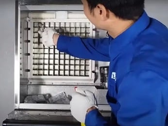 Các bộ phận quan trọng cần kiểm tra thường xuyên trên máy làm đá viên để máy luôn hoạt động ổn định