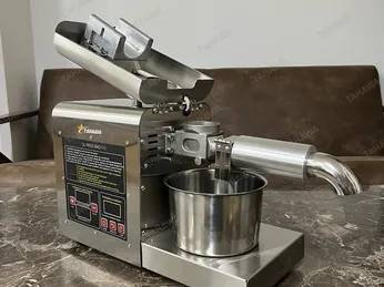 Top 7 Lý Do Vì Sao Nên Chọn Máy Ép Dầu Thực Vật Gia Đình