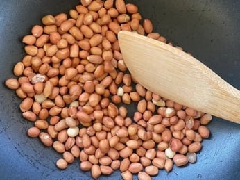 Cách xử lý nguyên liệu khi ép dầu thực vật đúng cách