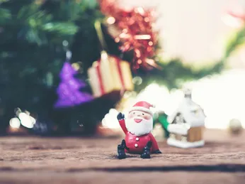 Bộ Sưu Tập Hình Nền Giáng Sinh 4K – Noel 3D, Cây Thông, Máy Tính & Điện Thoại Đẹp, Dễ Thương Mới Nhất 2025