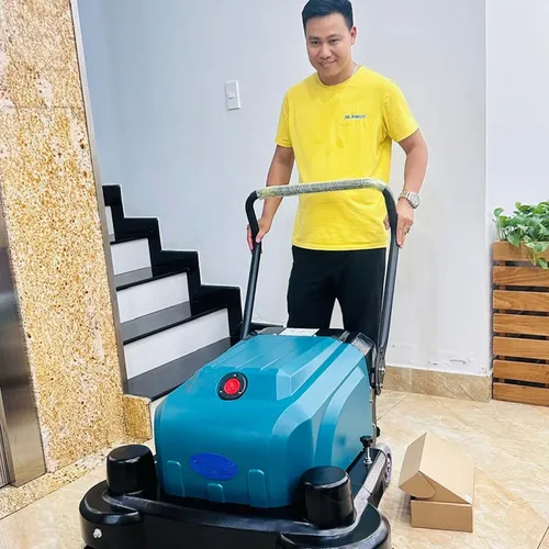 Máy quét rác đẩy tay Tahawa KF106 dùng bình