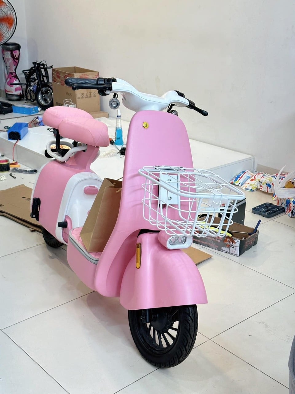 Top 5 xe đạp điện màu hồng đẹp nhất và đáng mua nhất hiện nay Top 5 xe đạp điện màu hồng đẹp nhất và đáng mua nhất hiện nay