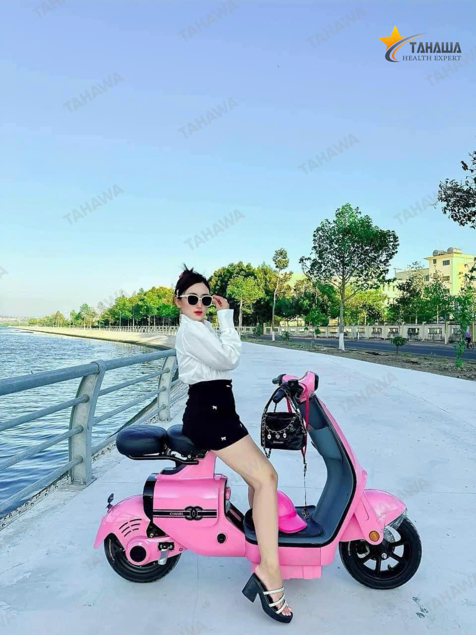 Xe Điện 4 bình sạc Bao Lâu Thì Đầy Xe Điện 4 bình sạc Bao Lâu Thì Đầy