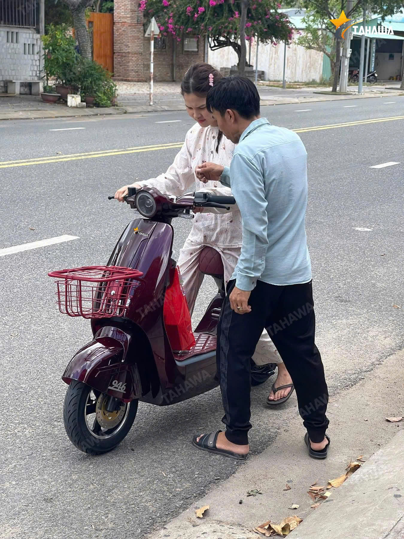 xe điện V3