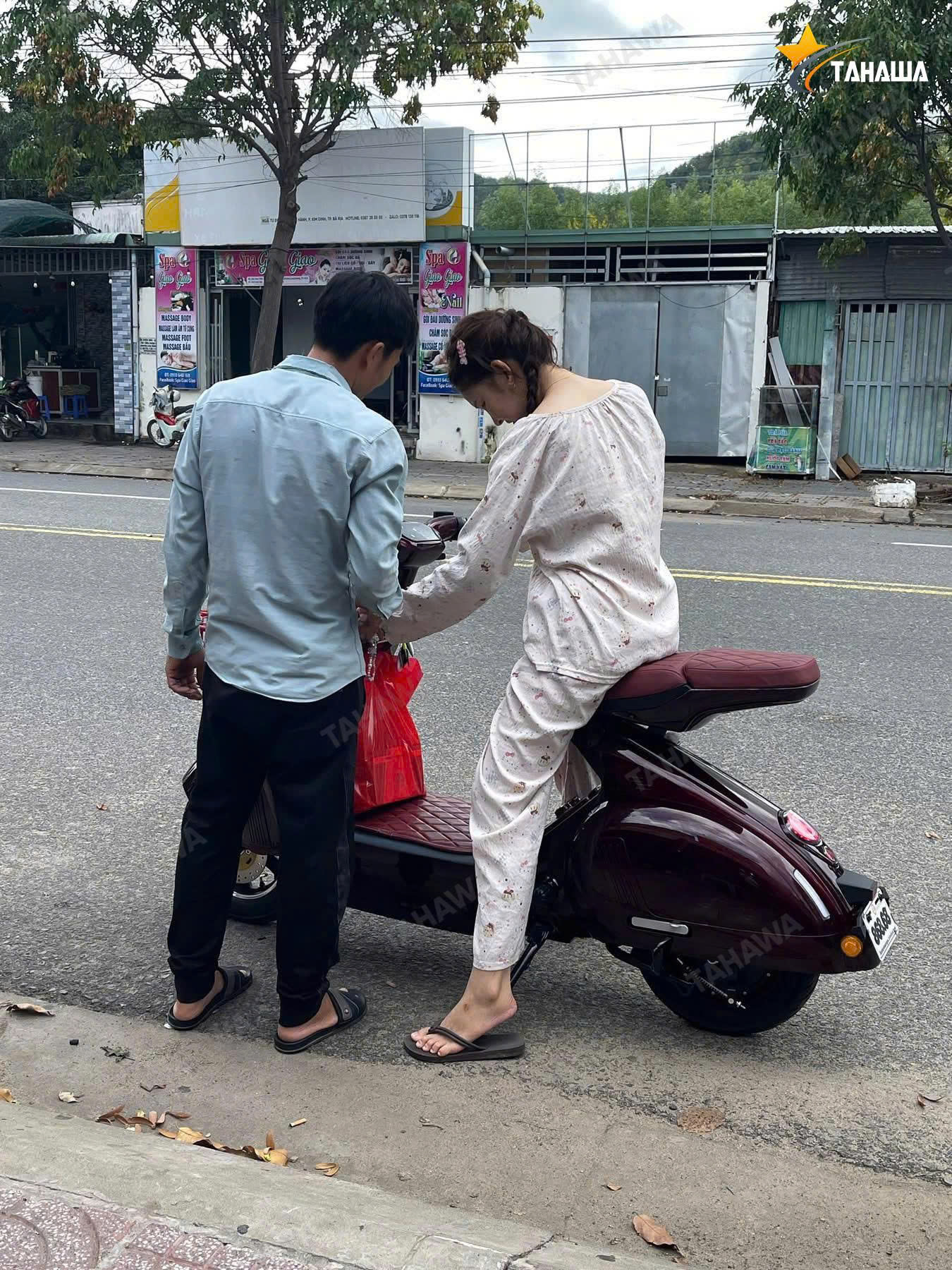 xe điện V3