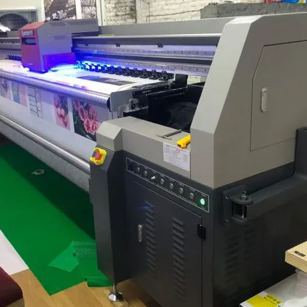 Thay đầu phun máy in UV khổ lớn