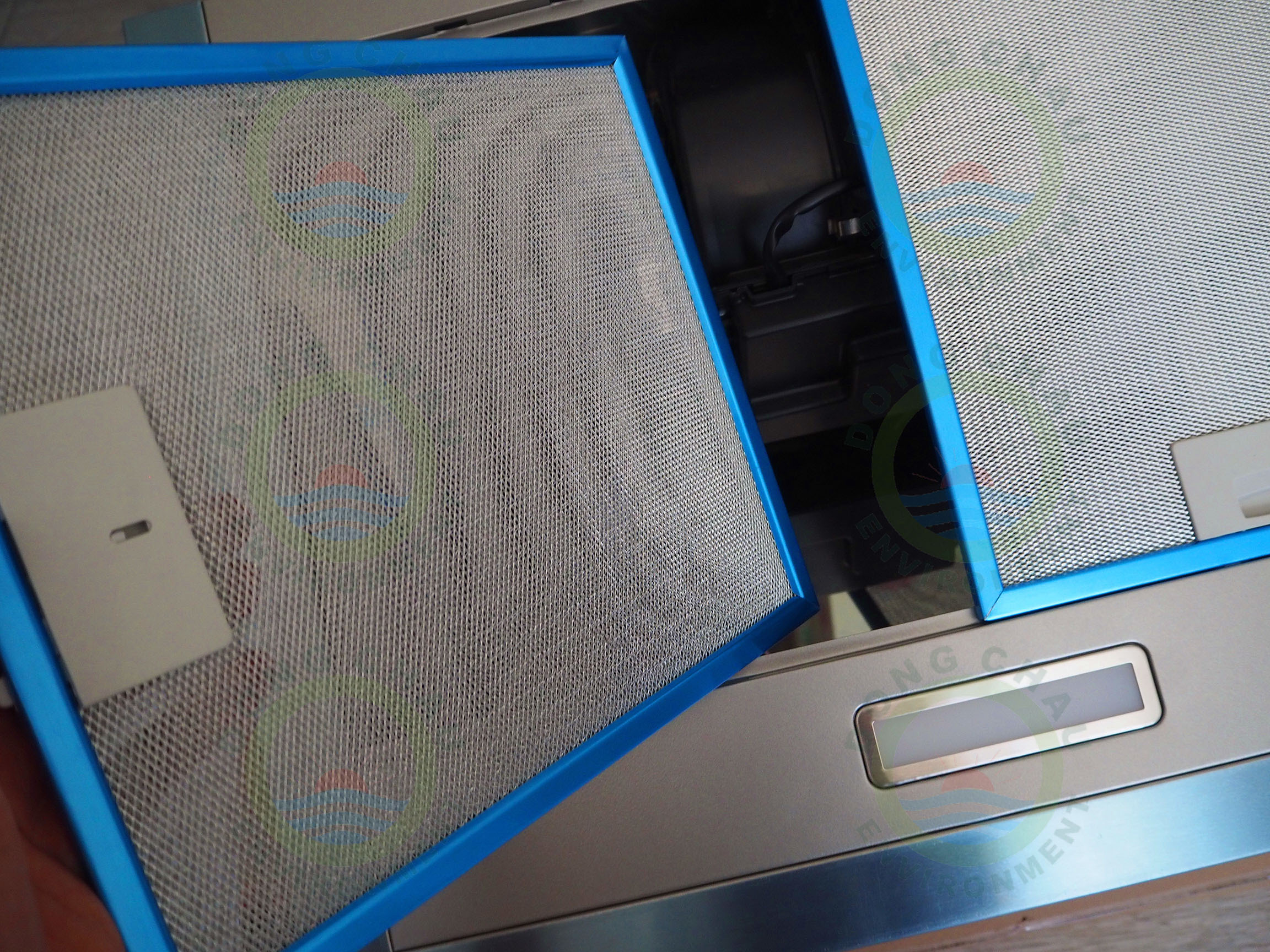 Lưới lọc bụi inox 304 dùng làm khung lọc khí theo yêu cầu khách hàng