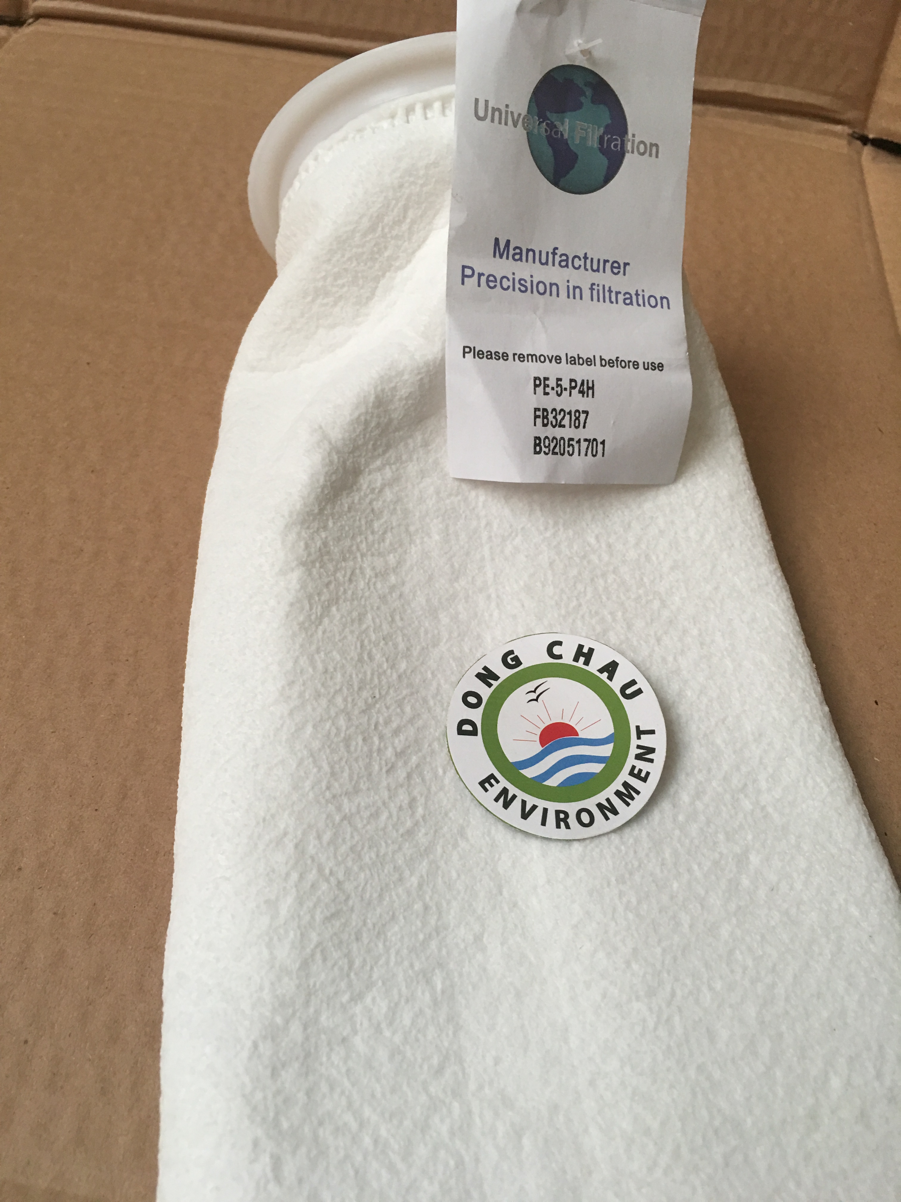 Đông Châu cung cấp giá sỉ Túi lọc chất lỏng PE 5µm size 4 nhập khẩu universal