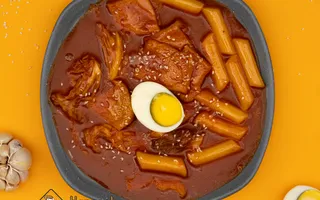 TOKBOKKI - MỘT TRONG 5 MÓN ĂN CAY NHẤT ẨM THỰC HÀN QUỐC