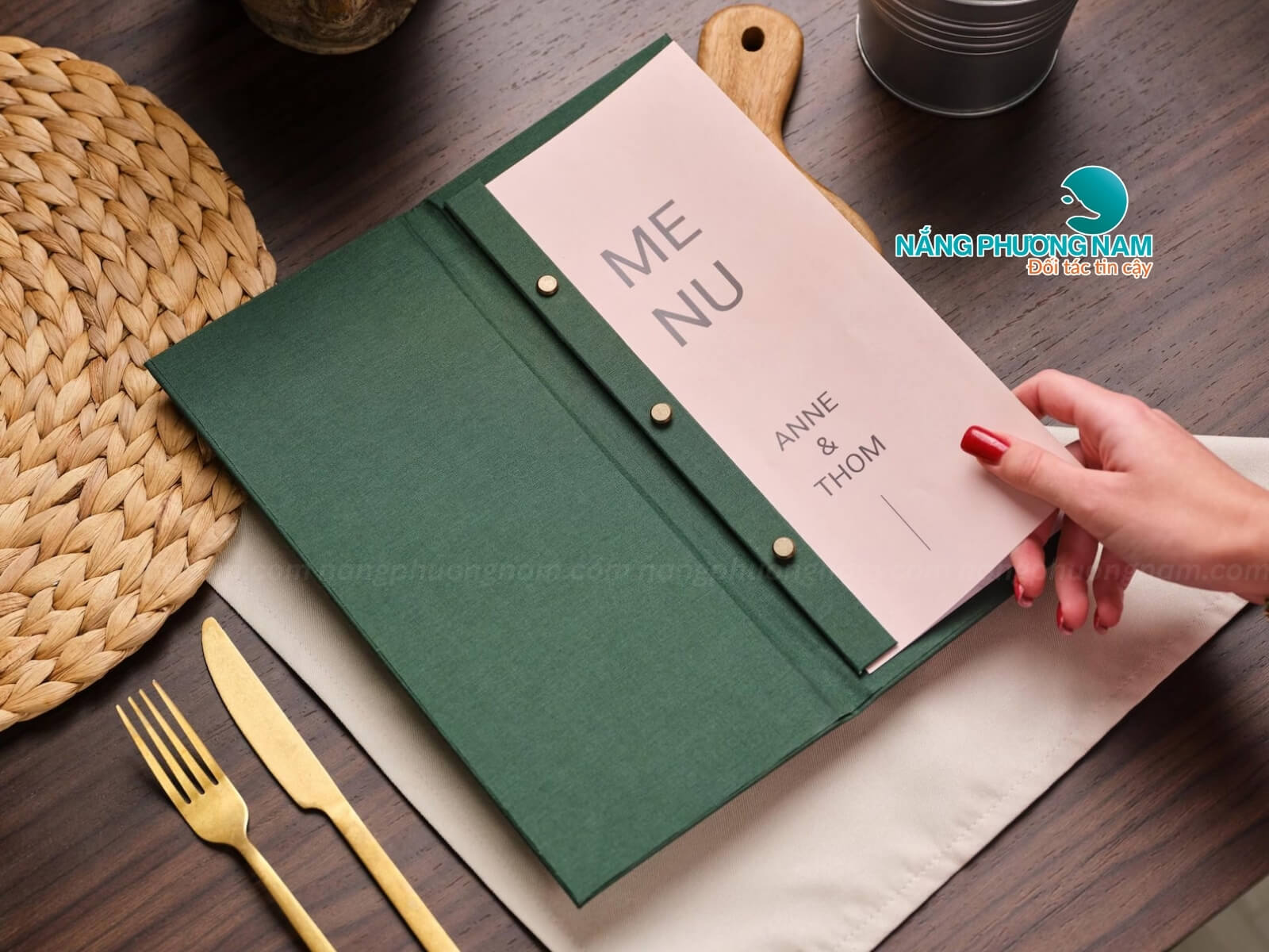 menu-bia-vai menu nhà hàng cao cấp