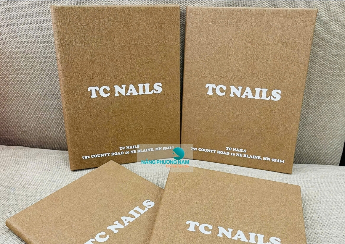 menu-tiem-nail Menu nail bằng bìa da in UV