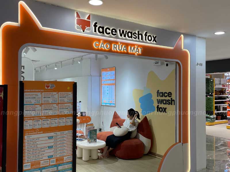 bang-hieu-cong-ty-face-wash Bảng hiệu tiệm mỹ phẩm