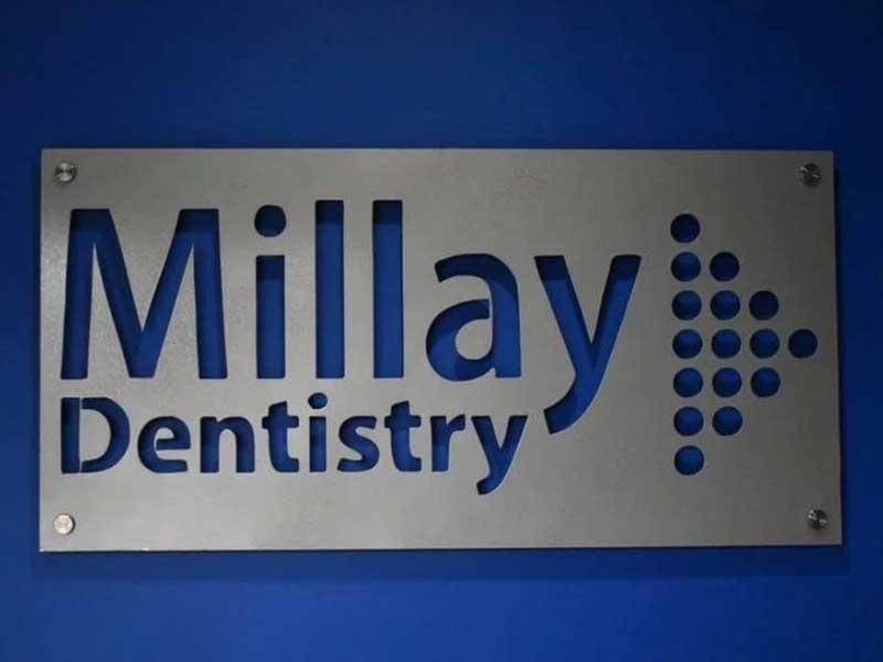 bang-hieu-cong-ty-inox bảng hiệu công ty inox