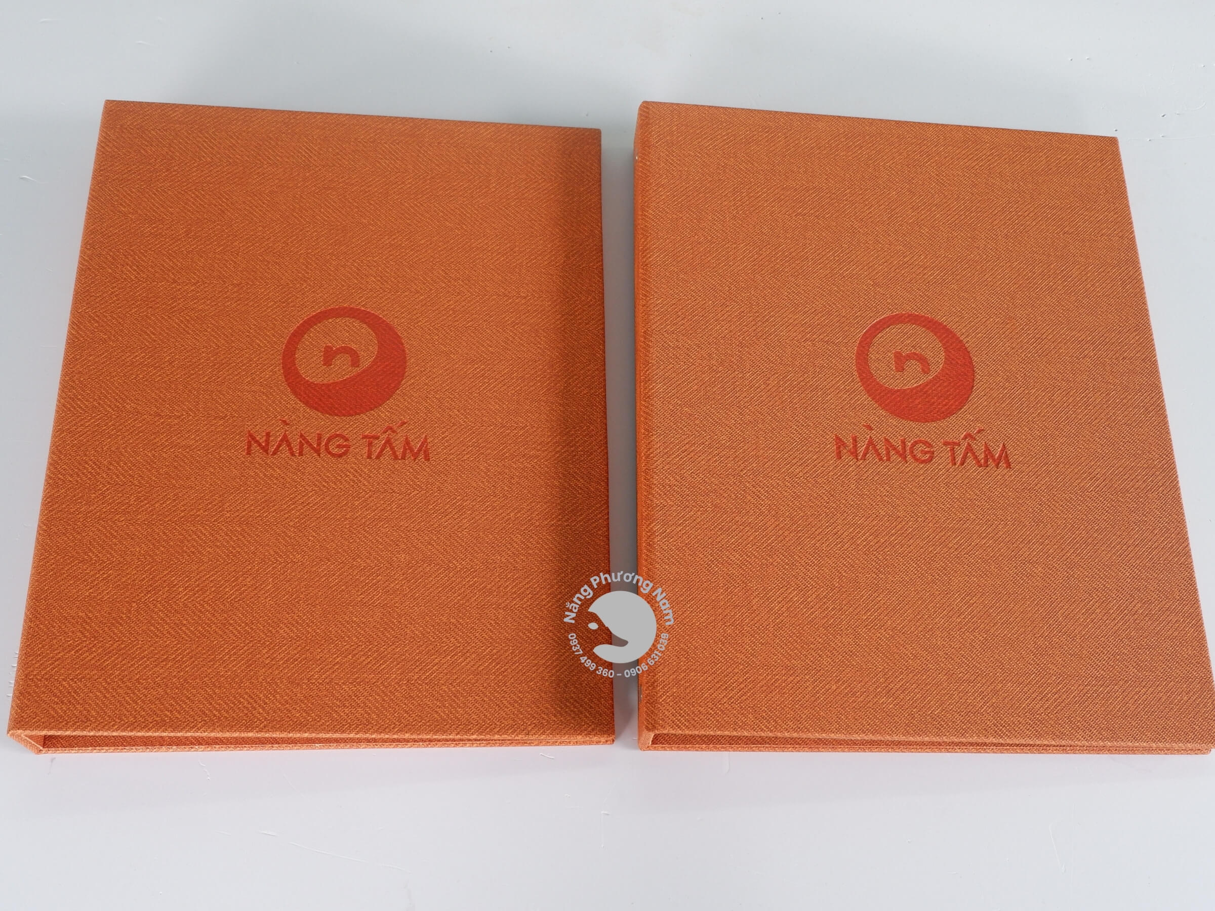 cuon-menu-da-dap-chim cuốn menu bìa da dập chìm