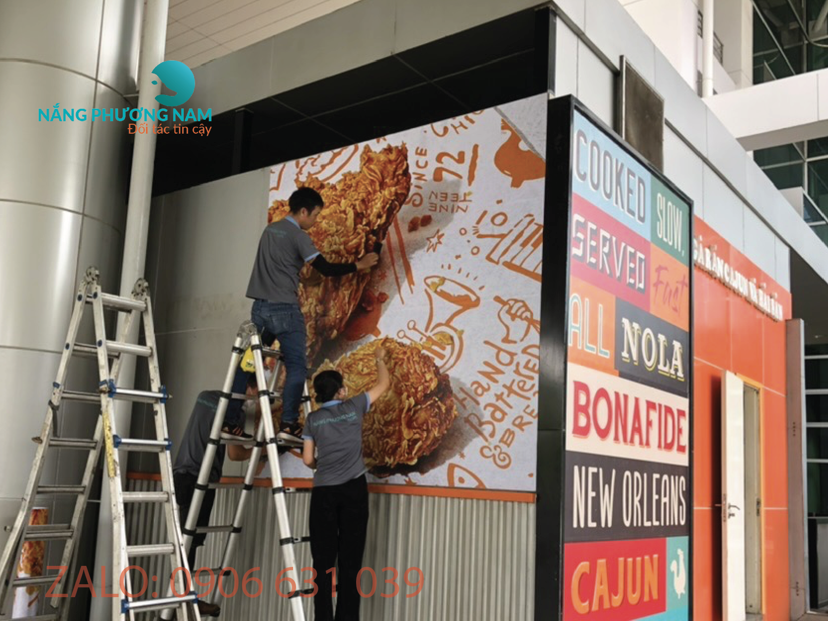 Dan decal trang tri nha hang