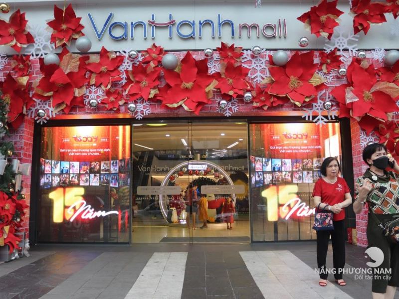 dan-decal-trang-tri-giang-sinh Decal dán kính trang trí giáng sinh