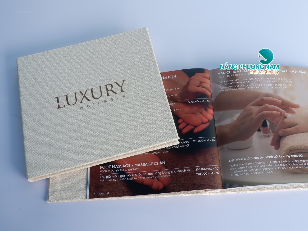 gia-in-menu-vai Mẫu menu bìa vải logo in UV