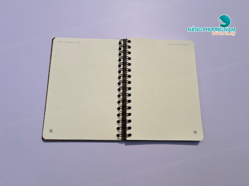 in-an-so-tay-theo-yeu-cau Đơn vị in ấn sổ tay tại Thành Phố Hồ Chí Minh