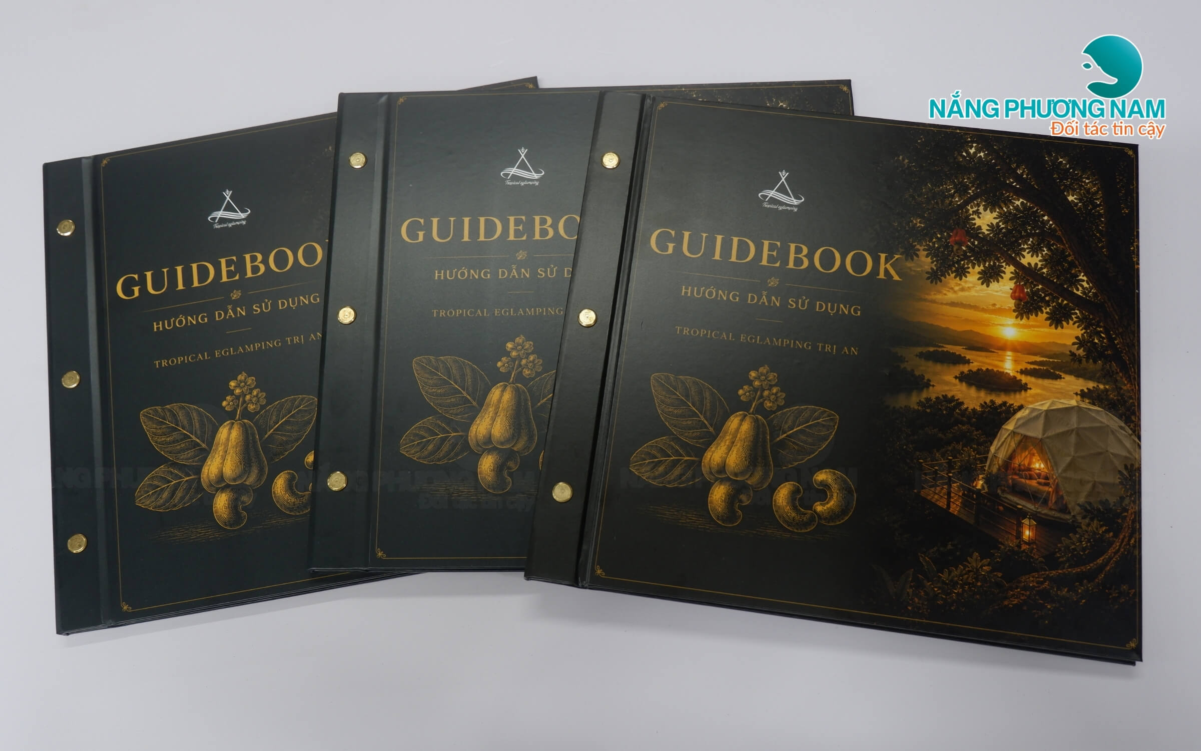 Mẫu menu bìa cứng cuốn Guidebook