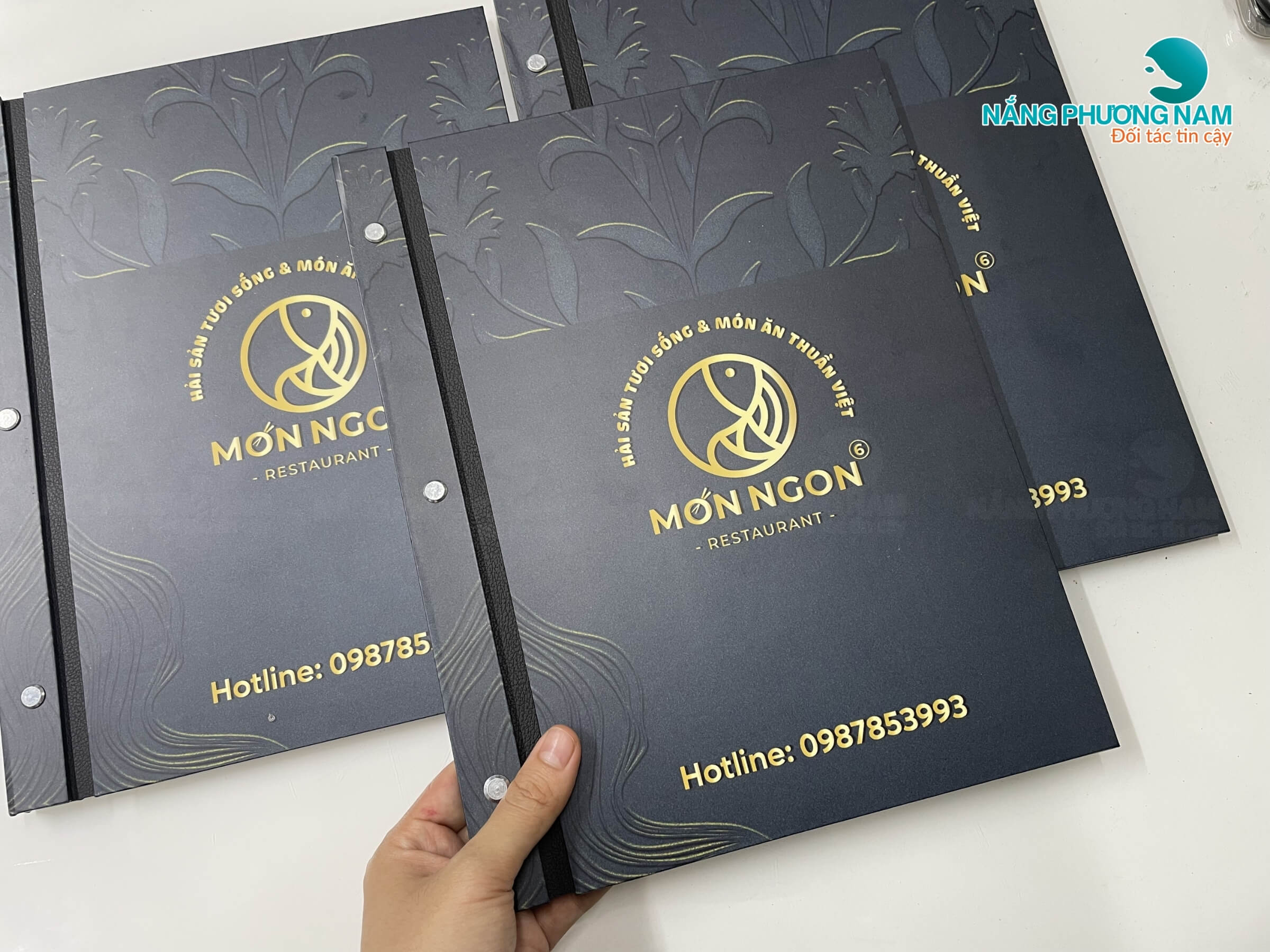 Mẫu menu nhà hàng Món Ngon