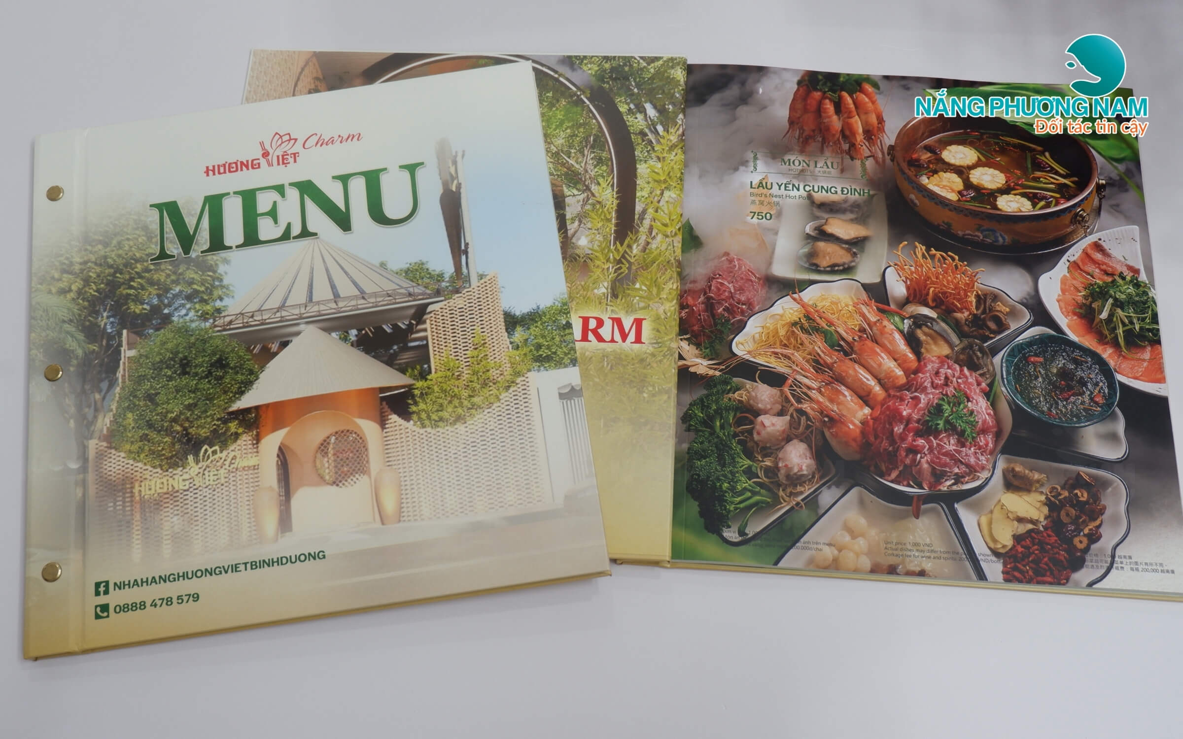 in-menu-bia-cung-tphcm In menu bìa cứng nhà hàng Hương Việt