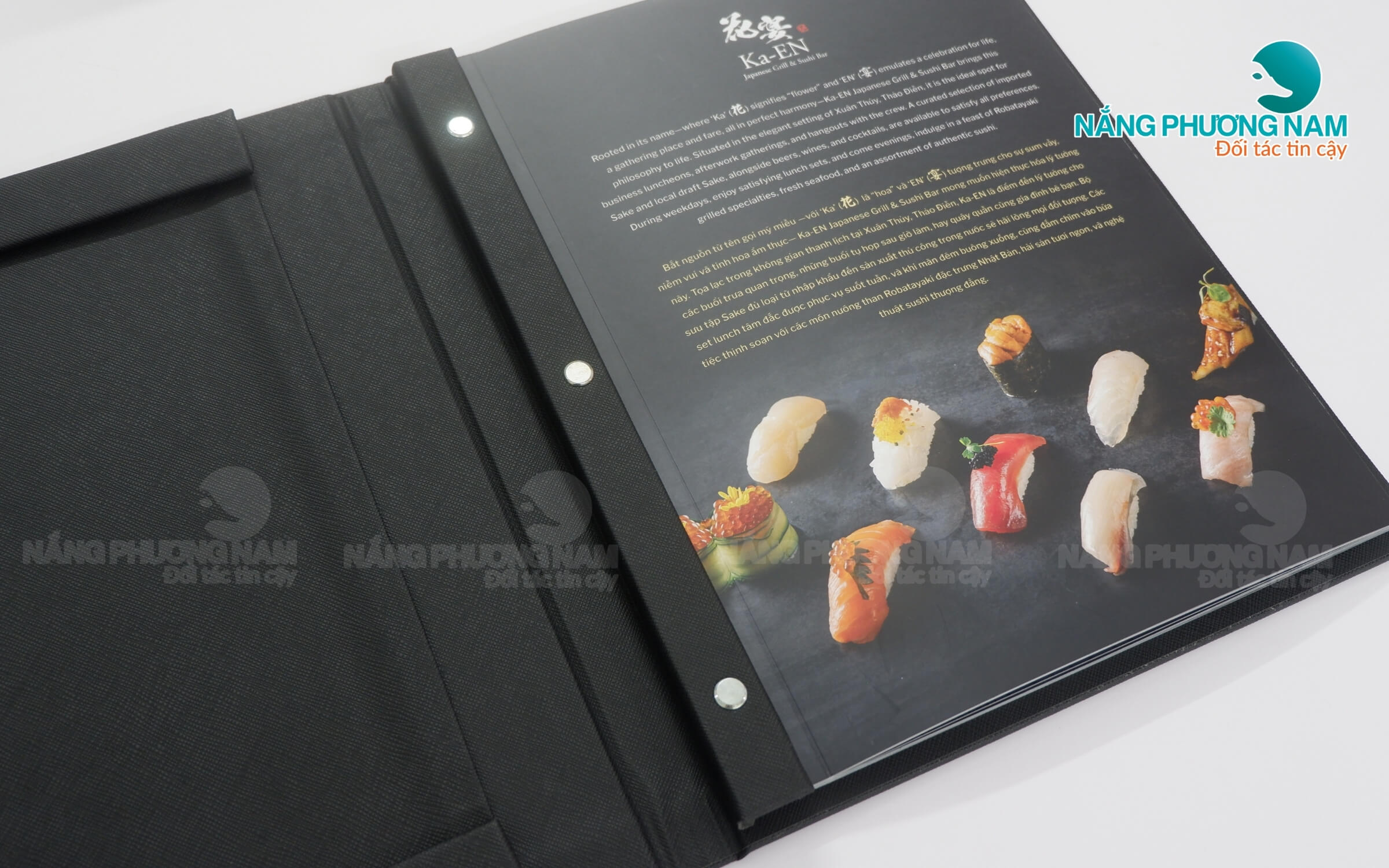 in-menu-nha-hang-nhat-ban-cao-cap Menu gáy ốc vít trong thiết kế kẹp nam châm