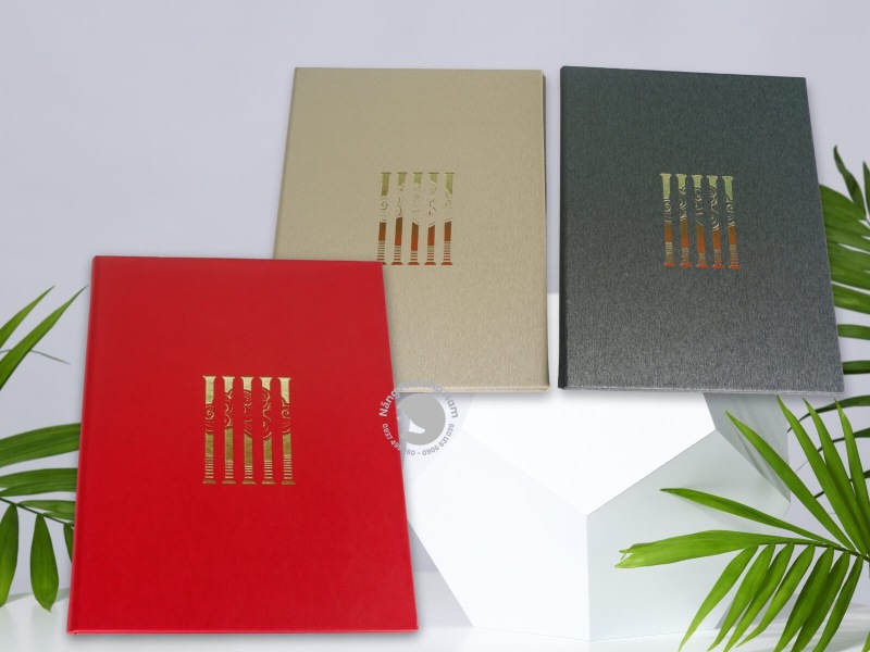 mau-menu-nha-hang-dep mẫu thiết kế menu da ép kim