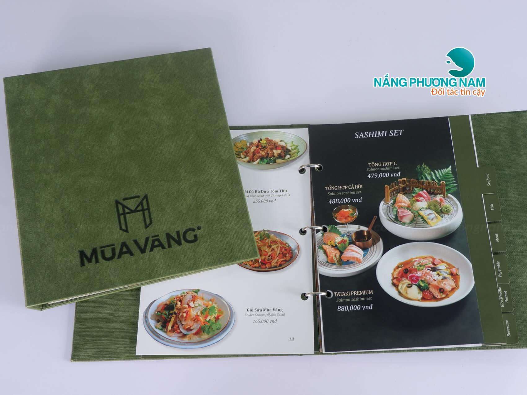 menu-bia-cong-a4 Mẫu menu da logo dập chìm nhà hàng Mùa Vàng