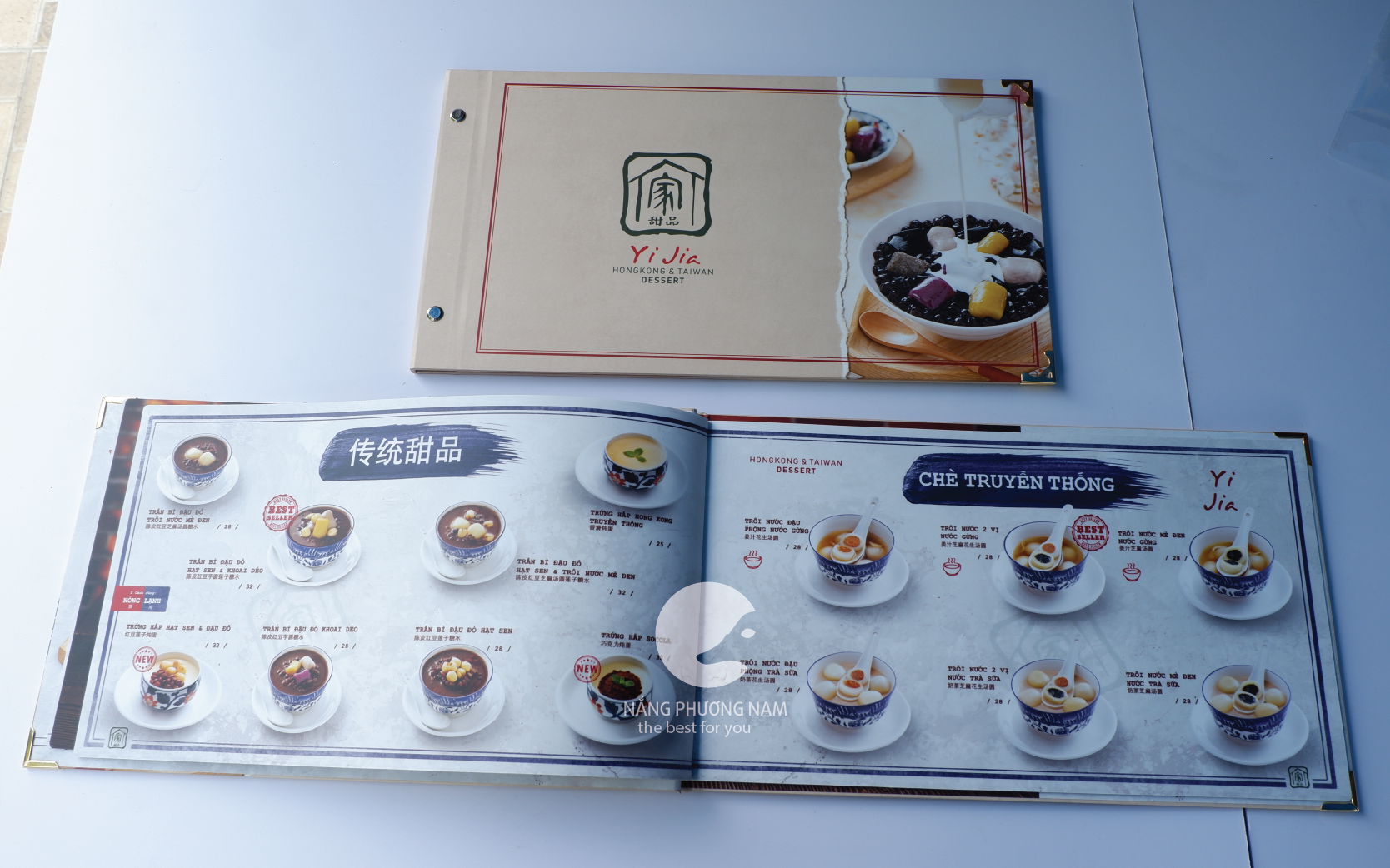 Mẫu bìa menu đẹp phù hợp cho nhà hàng nhỏ hiện đại. Mẫu bìa menu đẹp phù hợp cho nhà hàng nhỏ hiện đại.