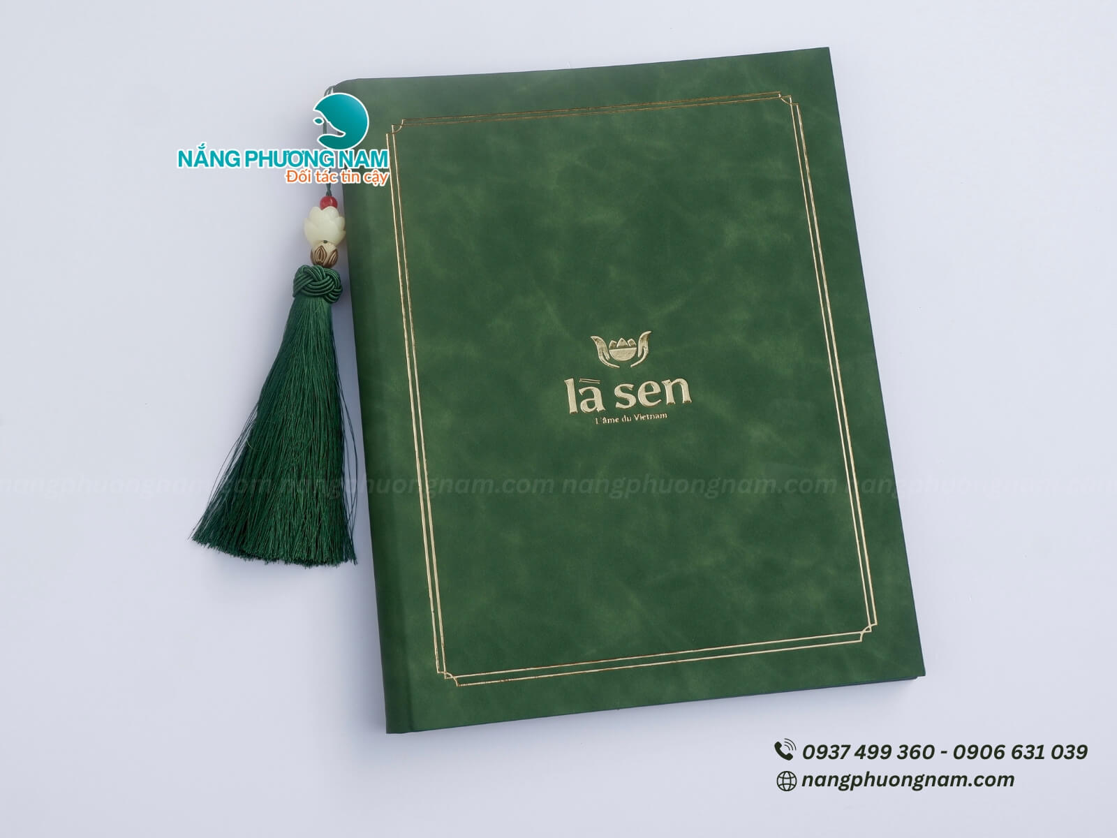 menu-bia-da-nha-hang-la-sen Menu bìa da nhà hàng lá sen