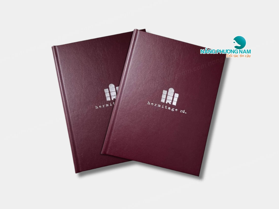 Mẫu menu bìa da logo in màu