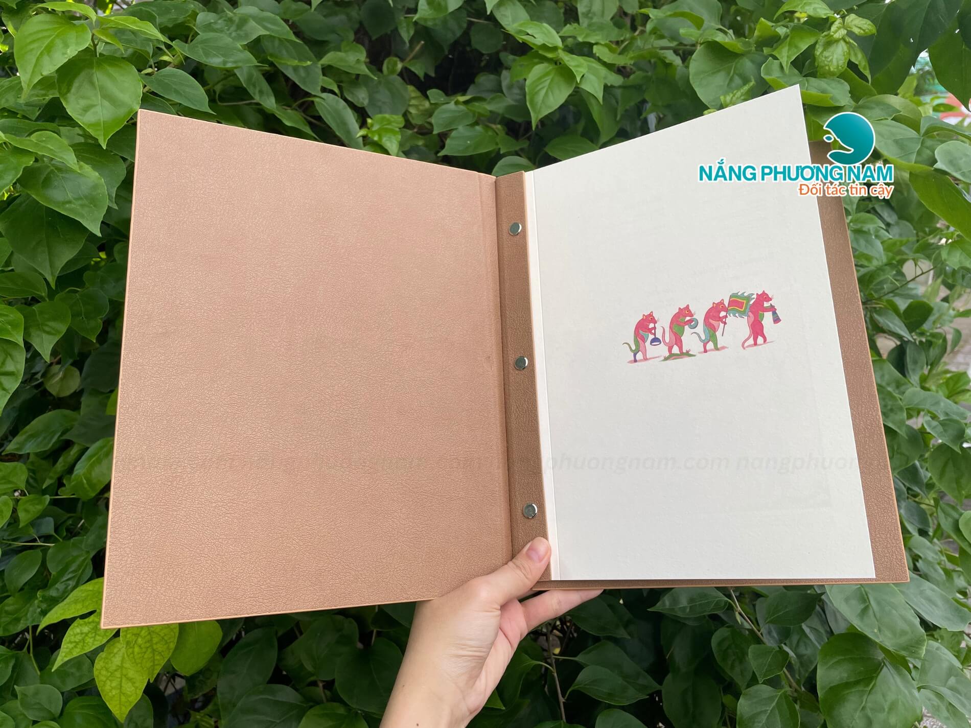 menu-dep-an-tuong Thiết kế ruột giấy mỹ thuật gáy ốc vít chắc chắn