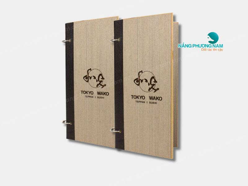 Menu bìa gỗ gáy còng ngoài