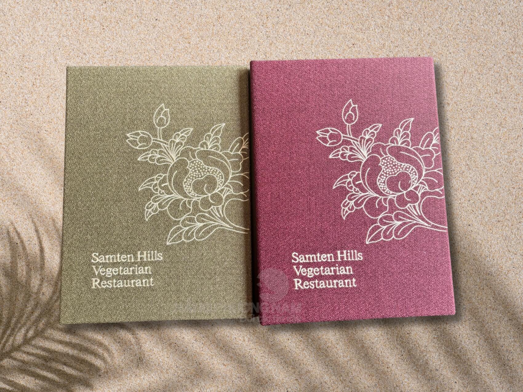 menu-vai-dang-cuon mẫu menu dạng cuốn bìa vải thêu