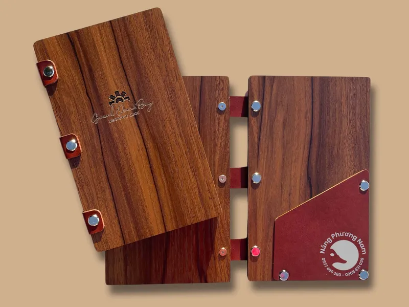 Top 10 mẫu bìa kẹp bill tính tiền khiến nhà hàng nào cũng muốn sở hữu.