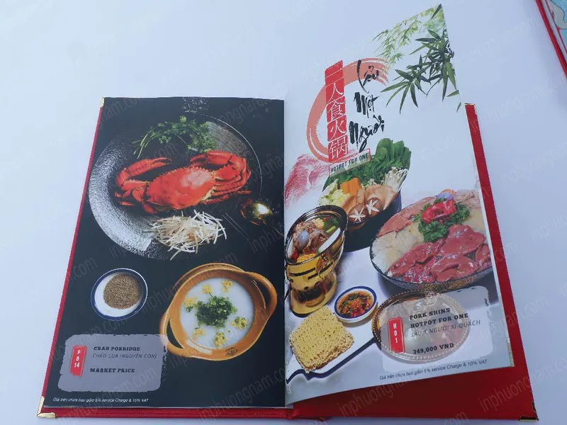 Menu bìa da nhà hàng The Drunken Pot