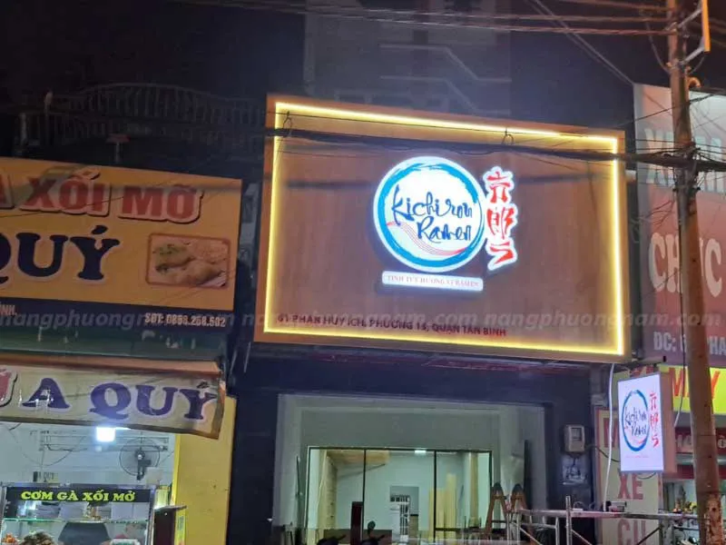 Làm bảng hiệu hộp đèn quảng cáo đẹp, mẫu mới xu hướng năm 2025.