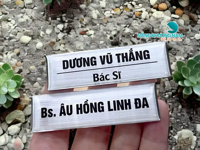 In bảng tên cài áo theo yêu cầu tại Thành Phố Hồ Chí Minh