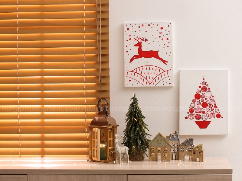 trang-tri-cho-van-phong-cong-ty Tạo cơ hội sáng tạo cho mỗi nhân viên khi tổ chức trang trí noel tại văn phòng