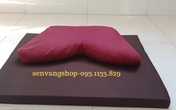 Đệm ngồi thiền vỏ đậu của SENVANGSHOP thích hợp với nhiều tư thế ngồi thiền khác nhau.
