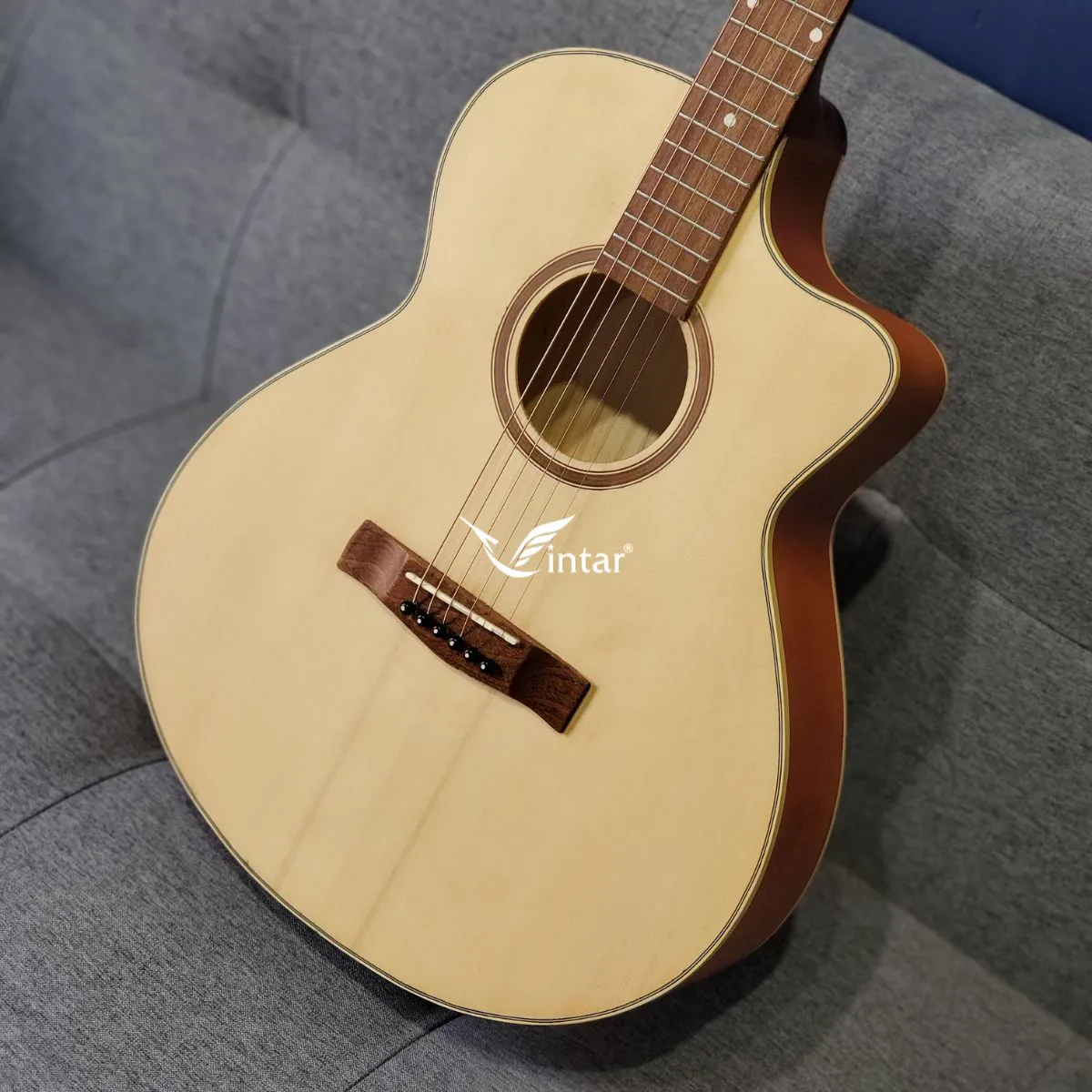 A1K - ĐÀN GUITAR ACOUSTIC TẬP CHƠI