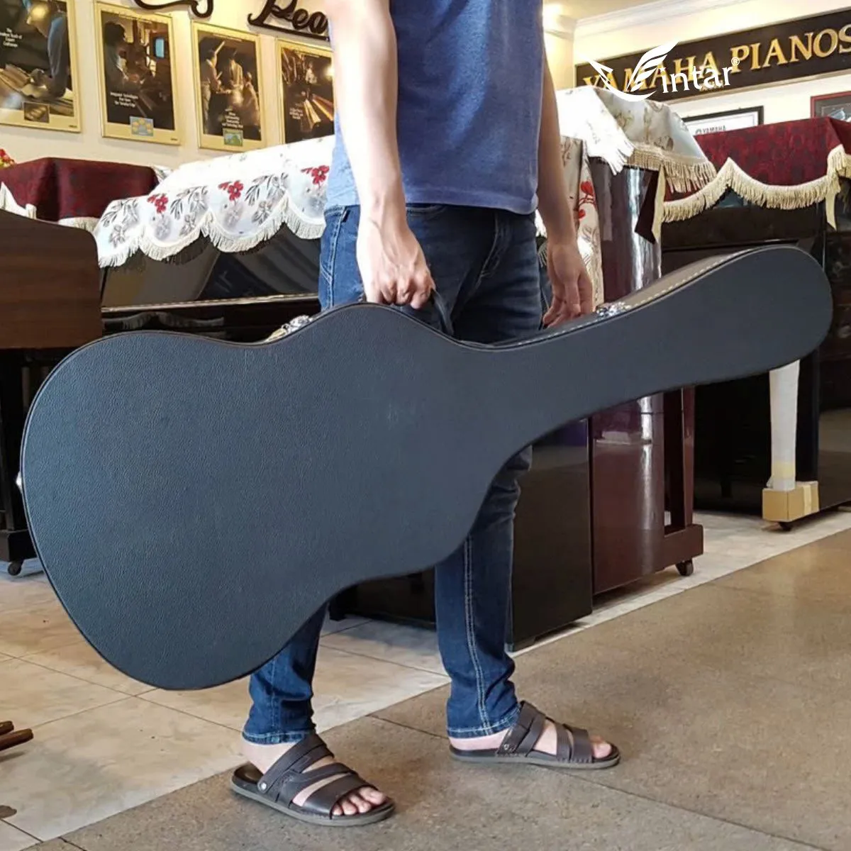 Case Hộp Cứng Guitar Cao Cấp Màu Đen