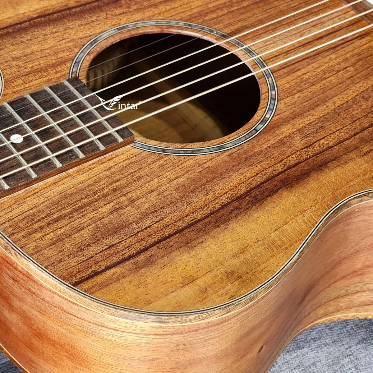 FA2V - Đàn Guitar Acoustic Full Gỗ Hồng Đào Có Bavel