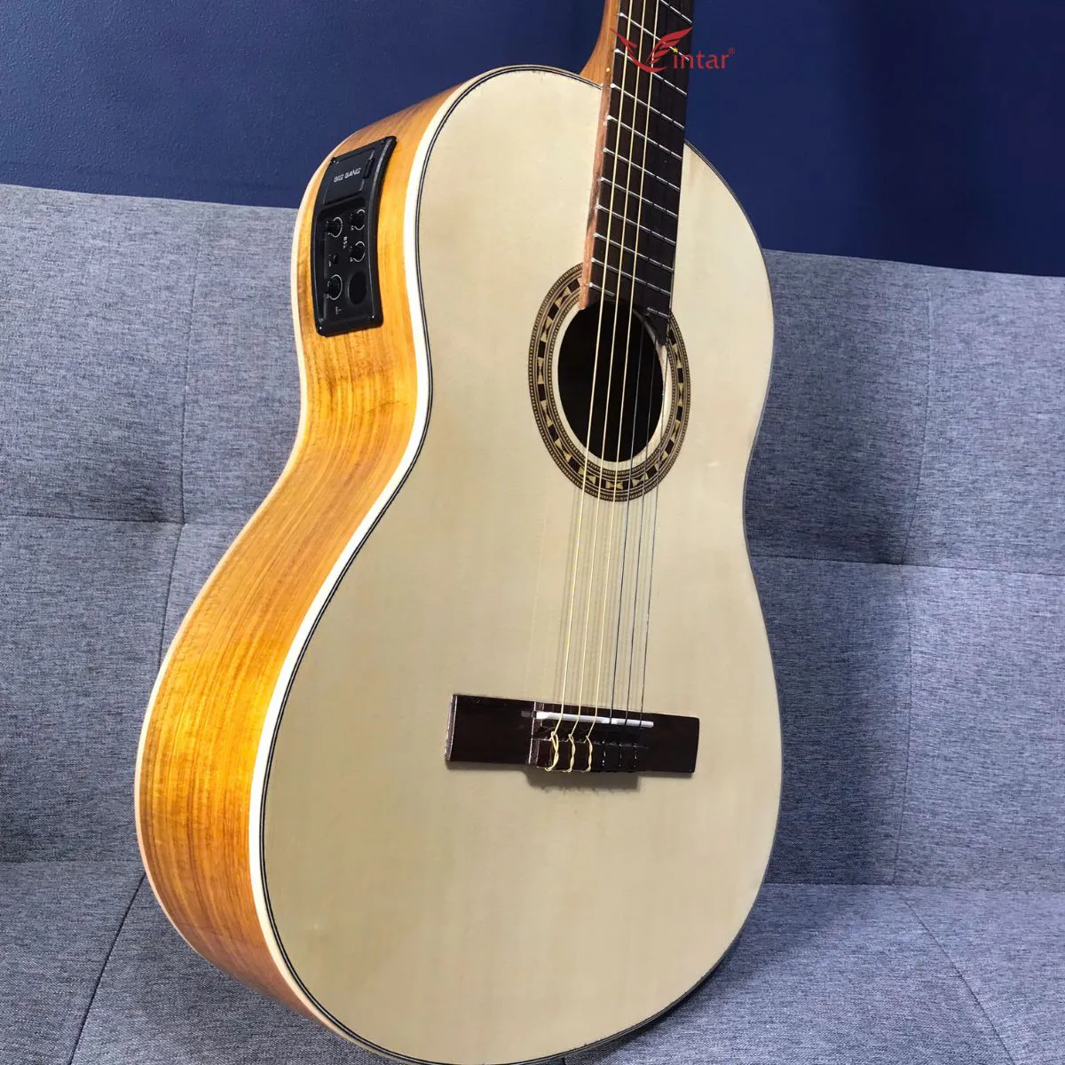 GUITAR CLASSIC C2KOA EQ BIGBANG B52 